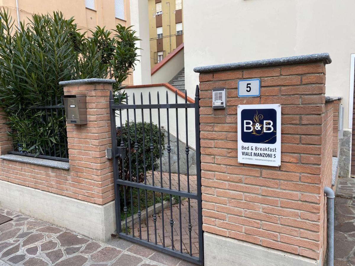 Hotel Viale Manzoni Sassuolo Exterior foto