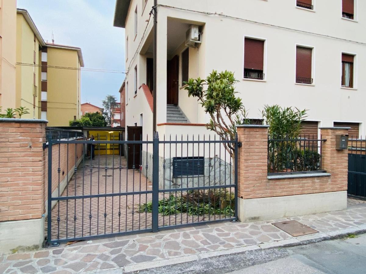 Hotel Viale Manzoni Sassuolo Exterior foto